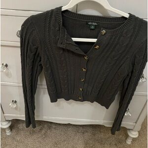 Wild fable cropped cable knit sweater! Dark green, size extra small!